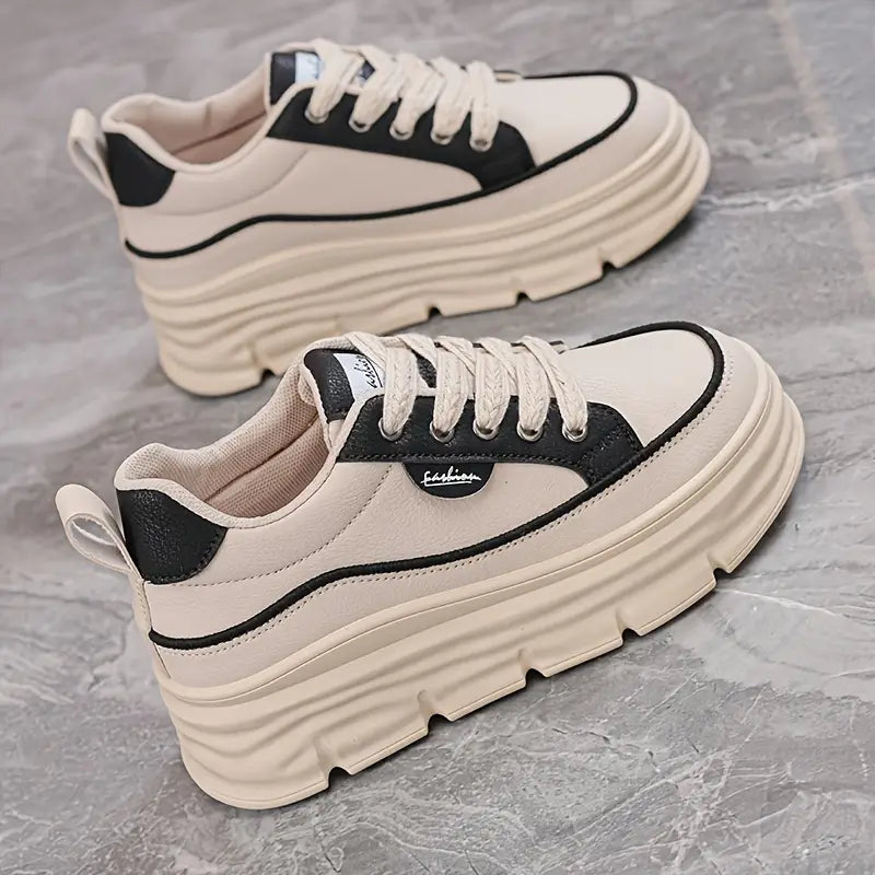 SkyStep Sneakers – Stil och Komfort i Höjdformat-Beige o Brun