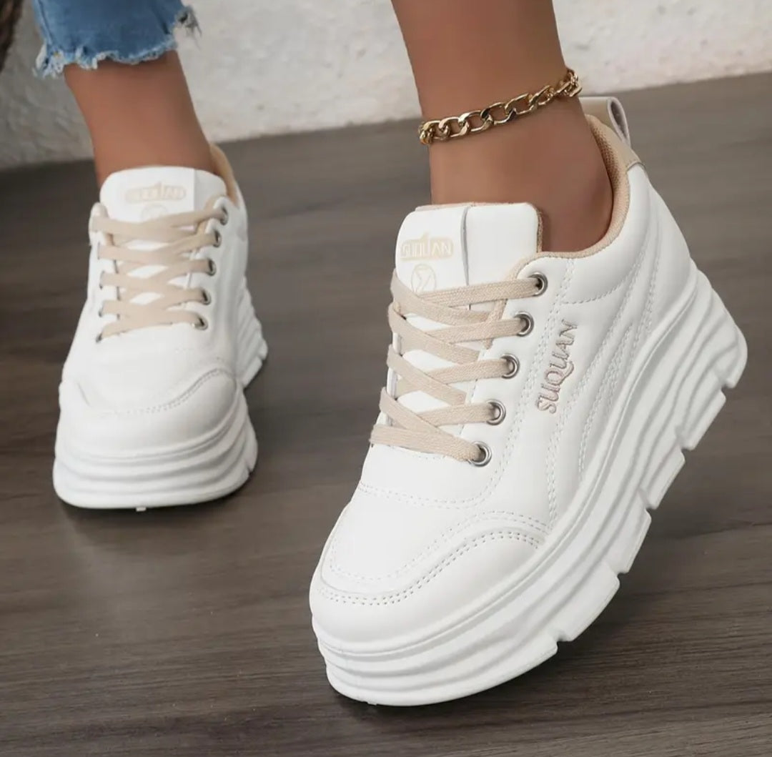 Luna Plattformssneakers/Röd – | Dinvardagsshop