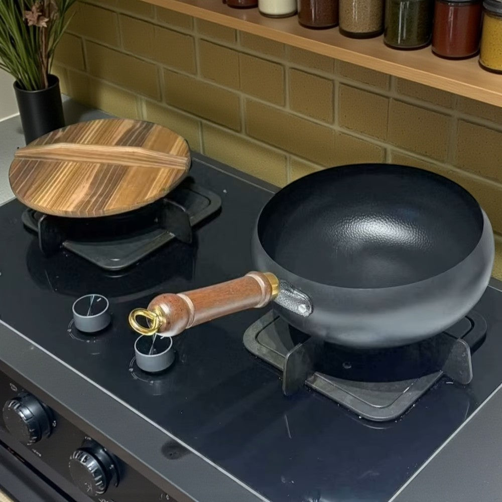 Rustika Wokpanna med Lock