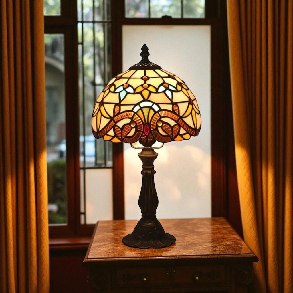 Violette – Bordslampa i Tiffany-stil/ Ljusgul